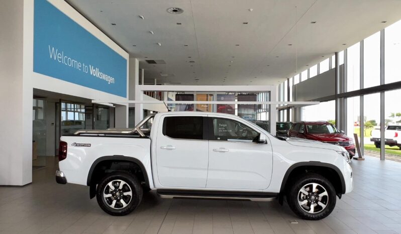 
								Volkswagen Amarok 2024 full									