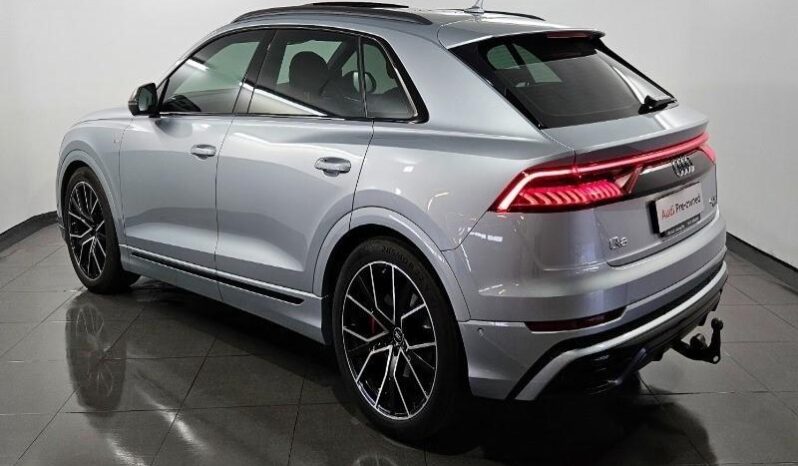 
								Audi Q8 2024 full									