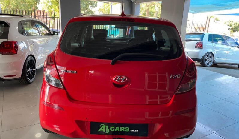 
								Hyundai I20 2015 full									