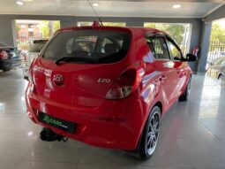 
										Hyundai I20 2015 full									