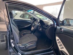 
										Hyundai Accent 2015 full									