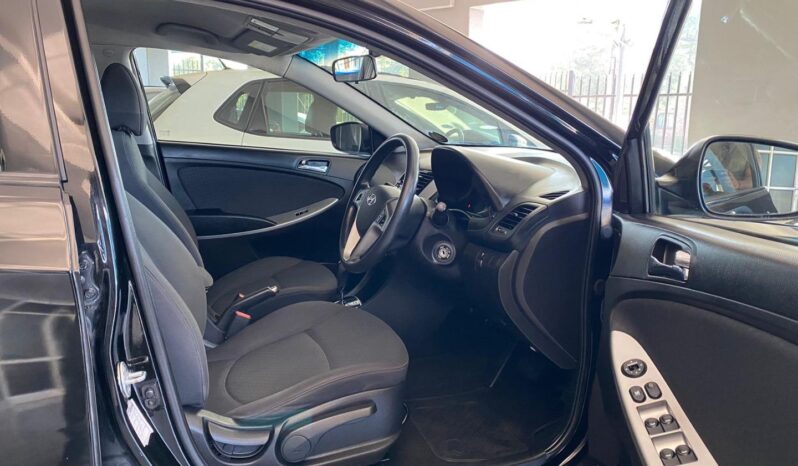 
								Hyundai Accent 2015 full									