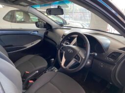 
										Hyundai Accent 2015 full									