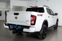 
										Nissan Navara 2024 full									